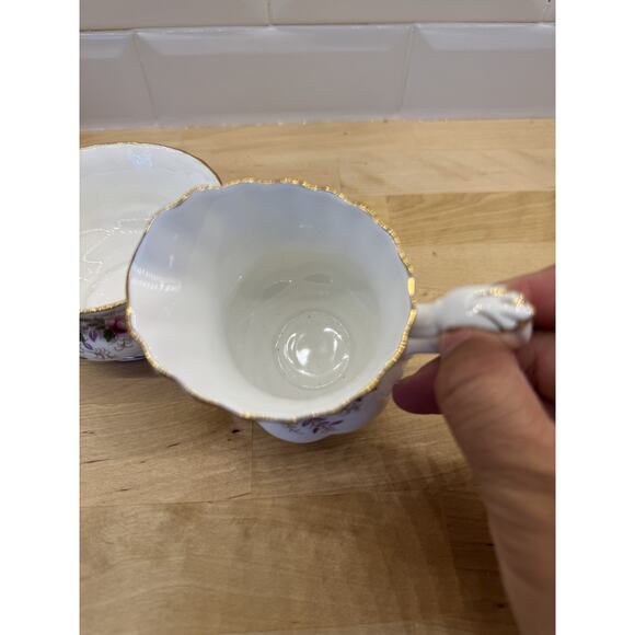 Royal Albert- England - Lavender Rose Creamer & Sugar - Picture 7 of 8